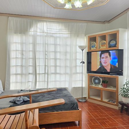 35 Amistad Guesthouse 바기오 외부 사진
